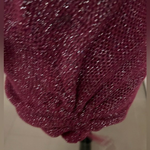 Guess Sparkly Top - Picture 12 of 17